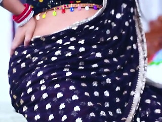 Big Boobs Indian Hot Bhabhi Fucked While Cooking - Desi Sex