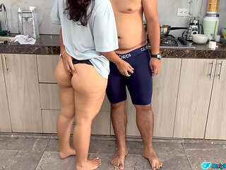 I Feed My Stepsister with My Semen