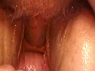Hot lover's hot fuck with a surprise creampie