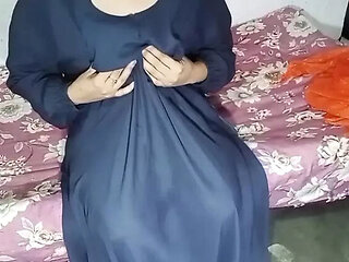 Muslim Maid Rimsha Sucks Huge Black Cock in Hot Bathroom Fuck