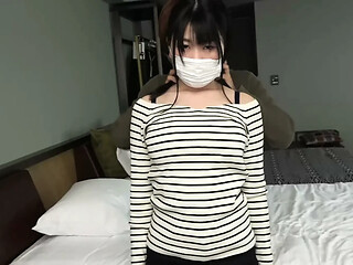 It's a collection featuring a variety of girls from small breasts to large ones. We traveled all over Japan to meet virgins from