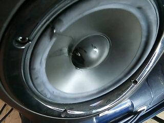 I Discover the Perfect Vibration Frequency to Feel Like You Are Touching the Sky (40 Hertz)