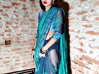 Indian Real Hot Bhabhi Bed Par Ghodi Bna Ke Pel Diya