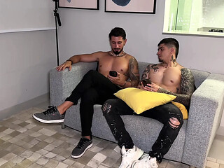 Double penetration and Brazilian MILF's delight
