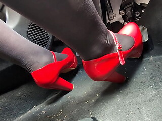 Pedal Pumping in Heels on way to Office