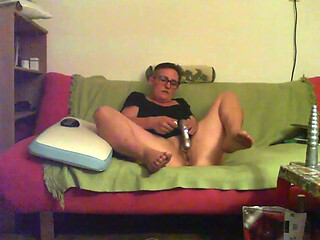 Squirting Session with Marie - a Splashy Time for Everyone!