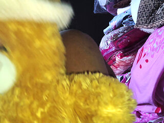 Kamwali bai ki ke sath raat ko Soya subah hote