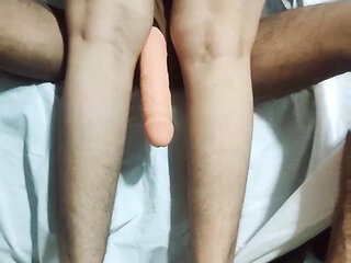 Desi bhabhi ko bade land se choda uski husband ne