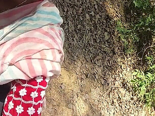 Landed and Fucked Girlfriend for Outdoor Sex