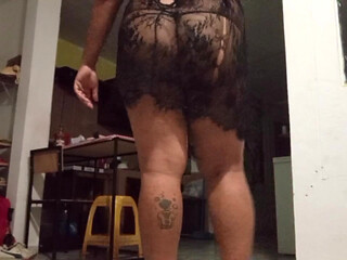 Chubby Mexican milf shows her ass in the kitchen