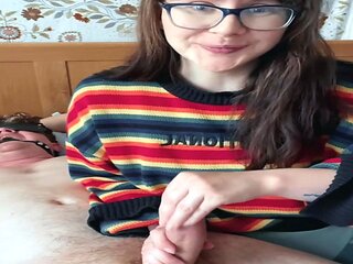 Amateur Webcam Teen Masturbates And Teases