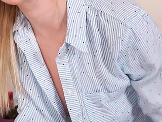 Cum on My Tits - JOI