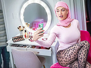 Damon Dice, Krystal Sparks And Rion King In Anniversary Surprise: Not-so-shy Hijab Wife Spitroasted!