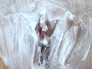 Shaving a Pussy with a Trimmer and a Razor! Closeup!