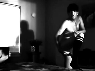 A Vintage Wide Open Legs Fisting Video