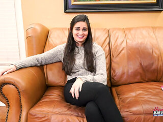 Busty Brunette Elliot Deepthroats A Dick And Gets Banged In Doggystyle!