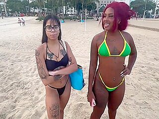 Conheci 2 Gostosas Na Praia De Copacabana E Chamei Pra Fazer Porno. 14 Min