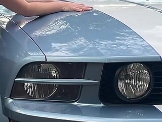 Babyfantasy83 - Baisee Comme Une Chienne Sur Sa Mustang Apres Le Shoot