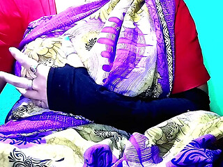 Exotic Desi Saree Tease - Sensual Blouse Boob Pressing (part 1) HD