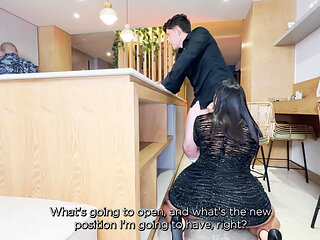 A BIG-ASS WIFE SWALLOWS A COCK WHILE HER HUSBAND ROASTS IN THE MARKET