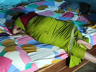 Married couple shares fuck session