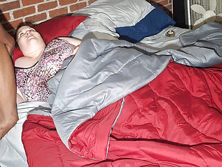 Stepdad Gone She in Bed Naked Stepmother Suck It 5 Mins Before He Walk Through Door From Work