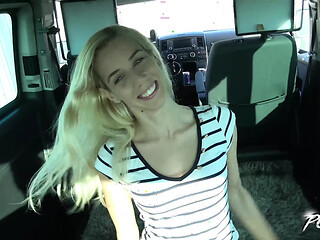 Blonde cutie gets creampie during sex in car