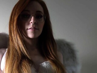 Amateur RedHead Sex Show on WebCam iveCamGirls