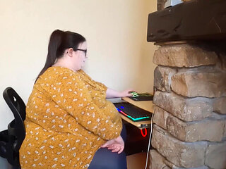 The fattest girl at work - struggles