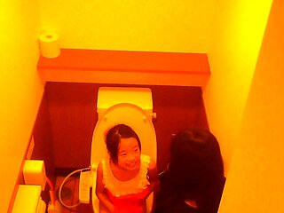Asian Teen GF Cam Posing