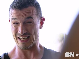 Wrong Address - Gay Bareback Video - Masqulin