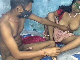 Indian Desi Red Sari Wali Bhabhi Was by Boys From Bihar