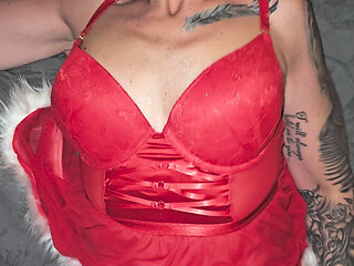 Quick Fuck and Creampie in Xmas Outfit After Deepthroat BJ