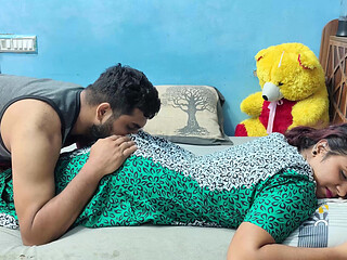 Mallu hot wife ass and back massage by mallu husband hot romance
