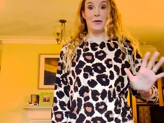 Cumshot amateur MILF suck and jerks dude in the bedroom