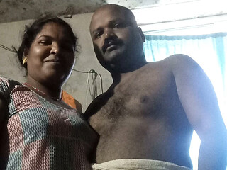 Oh no, today squirting is coming out of aunty's pussy.