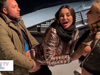 Anna Polina and Tiffany Leiddi Heat Up the Slopes