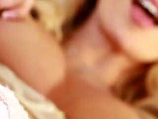Angela Bearly There Featuring Angela Sommers