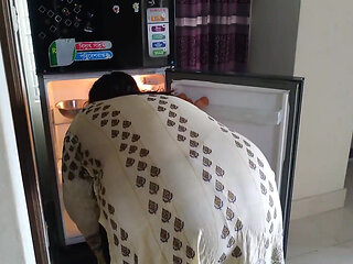 I Put My Big Cock in Aria Mia's Big Ass While She Was Taking Food Out of the Fridge