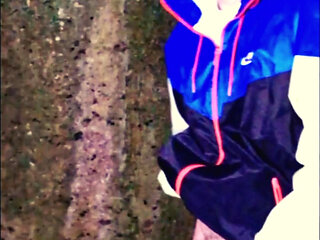 Masturbate in Nature