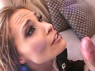 Ginger Lea Is A Slutty Mommy
