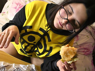 JOI Wanking at Me While Eating a Burger - Bunny Looner
