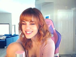 Petite amateur redheaded teen pisses and sucks cock