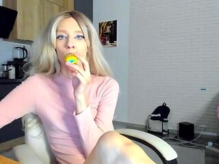 Small tits shemale gets banged in bed