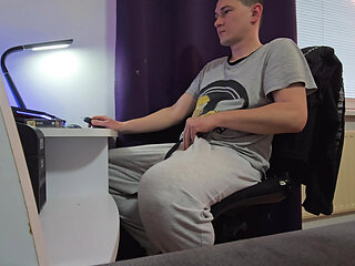 Horny Morning. Reaching Orgasm While Watching Porn