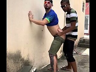 Maloca sat down hard on the white boy's ass!