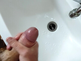Small cumshot