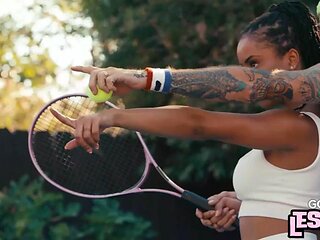 Ebony lez babes pussyeating each other