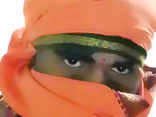 Taran girl&#039;s ass was  given in the mouth.