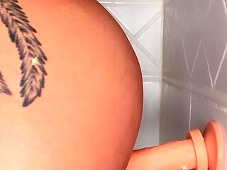 Hot Webcam Teen Fucking Toy